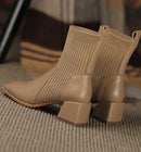 Bota Feminina Confort Premium – Cano Curto, Salto Bloco Seguro, Forro Aconchegante e Estilo para Todos os Momentos