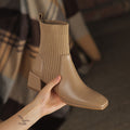 Bota Feminina Confort Premium – Cano Curto, Salto Bloco Seguro, Forro Aconchegante e Estilo para Todos os Momentos