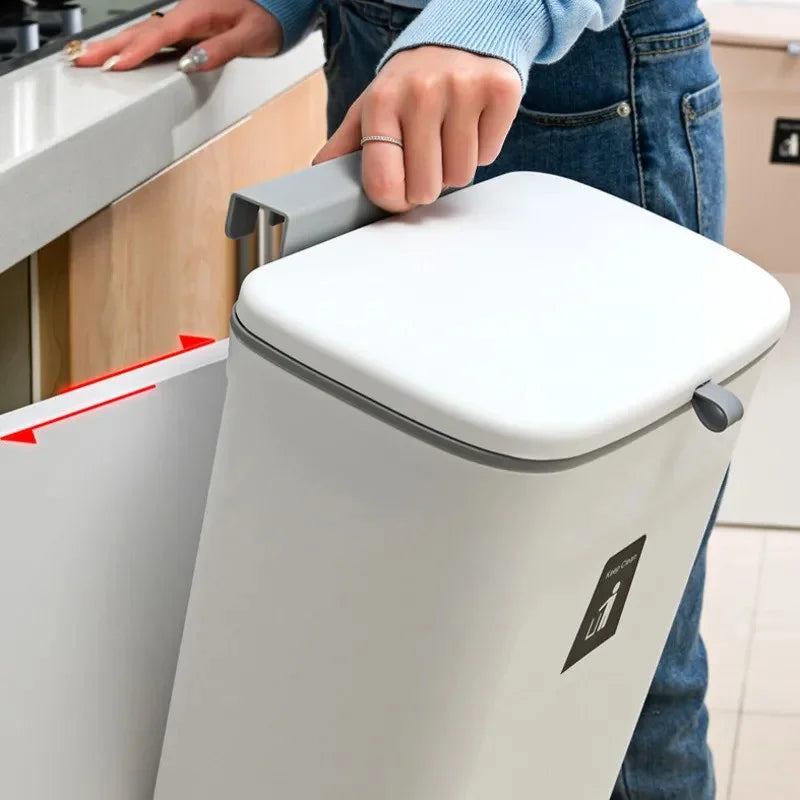 Lixeira Suspensa MultiUso 9L – Descarte Prático e Sem Cheiro na Sua Cozinha