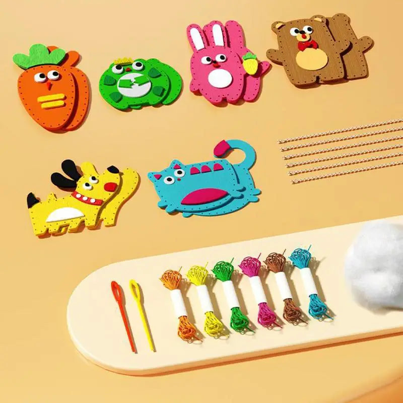 Kit Costura Infantil Criativo - Monte Seus Bichinhos e Explore Sua Imaginação