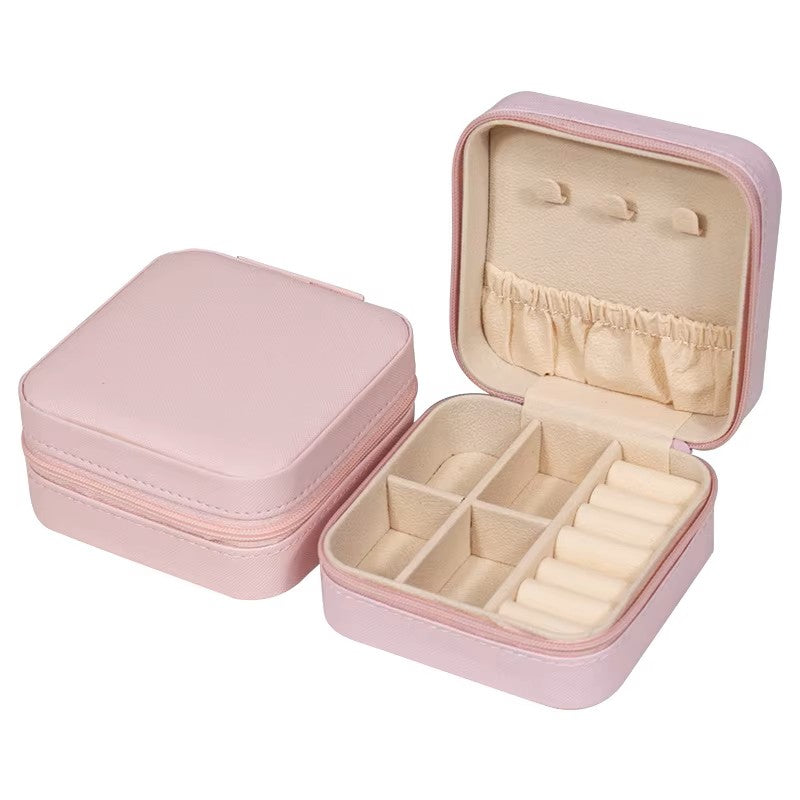 Porta Joias Delicata – Organização e Elegância para Suas Joias em Qualquer Lugar, Cabe Até na Bolsa de Viagem!